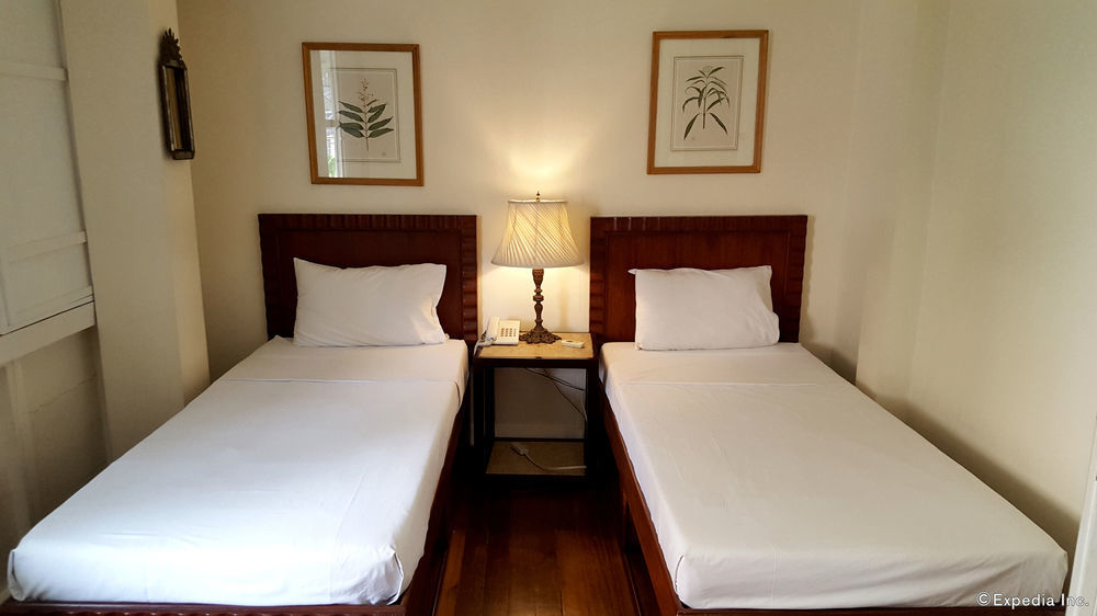 Charming La Casita Mercedes, 5Br And 5Tb For Family And Friends Staycation Makati City Exterior photo