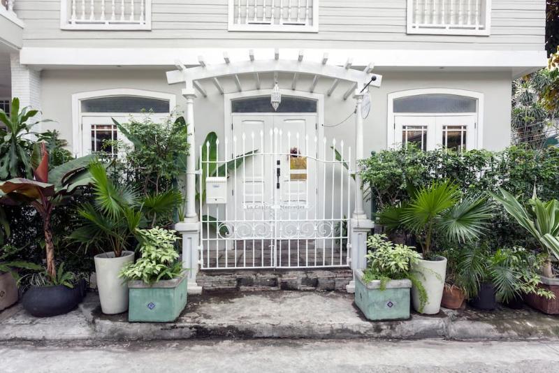 Charming La Casita Mercedes, 5Br And 5Tb For Family And Friends Staycation Makati City Exterior photo