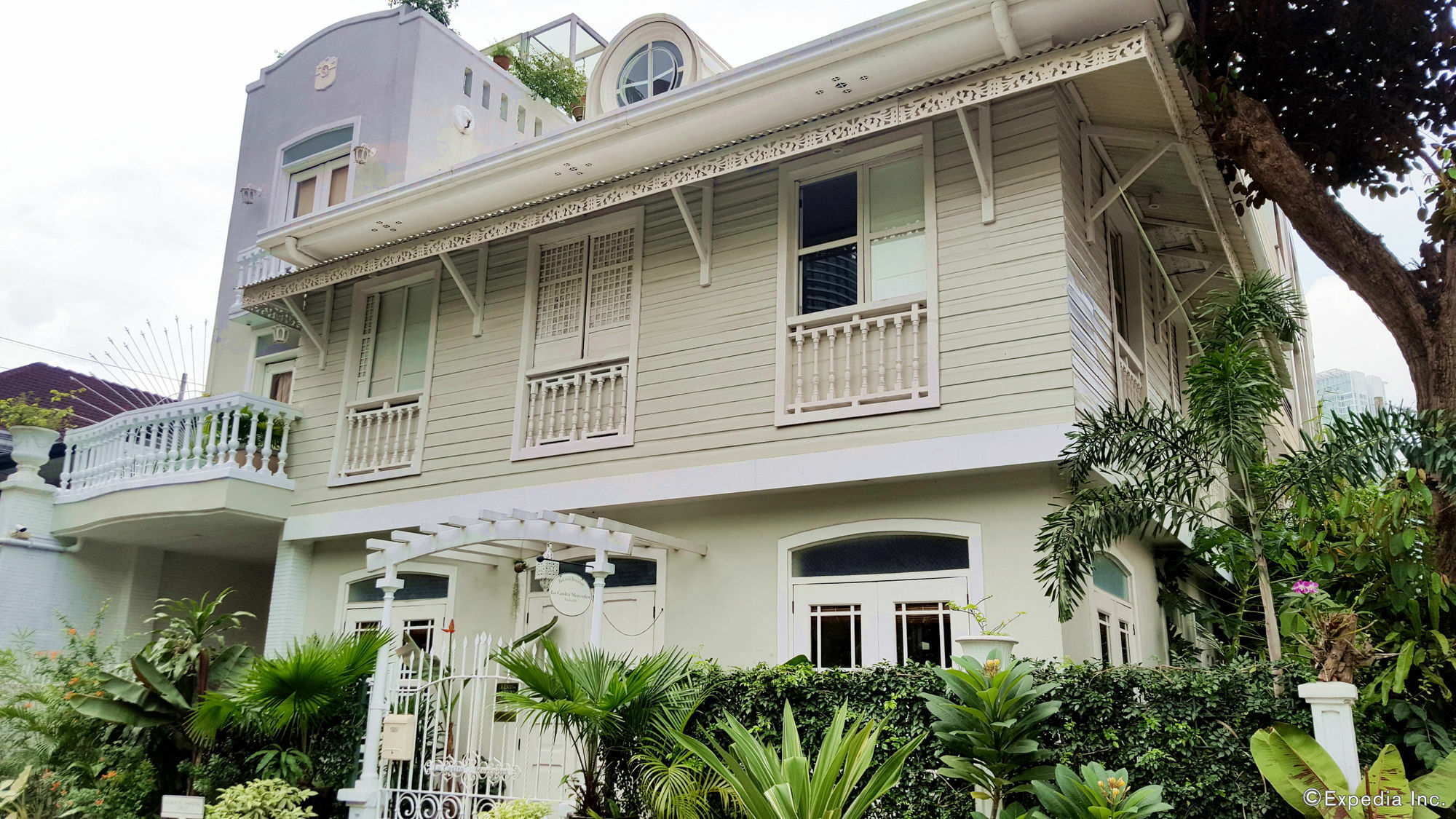 Charming La Casita Mercedes, 5Br And 5Tb For Family And Friends Staycation Makati City Exterior photo