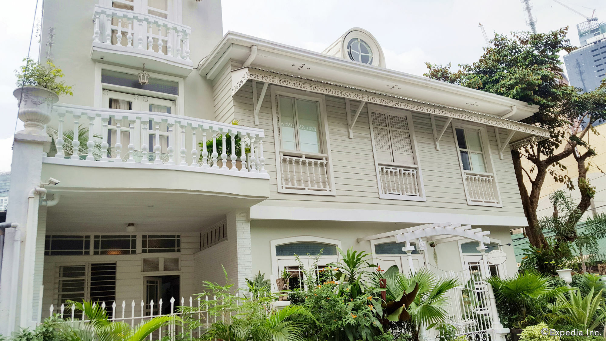 Charming La Casita Mercedes, 5Br And 5Tb For Family And Friends Staycation Makati City Exterior photo